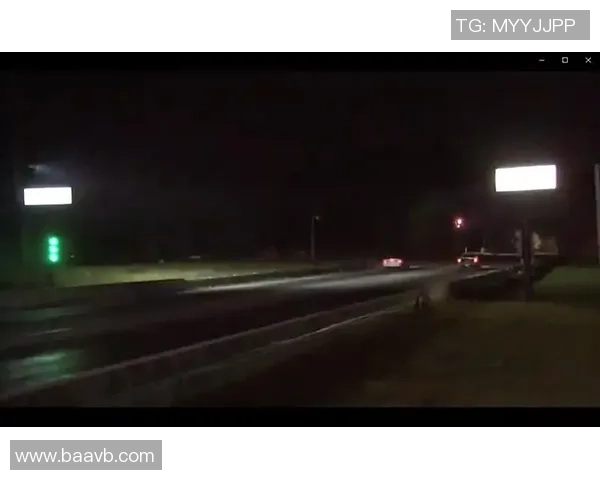 广州与武汉极限运动队速度对决赛后分析与复盘探讨 广州与武汉极限运动队速度对决赛后分析与复盘探讨