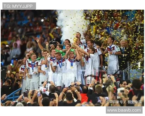 德国足球明星俱乐部的辉煌历程与未来发展展望